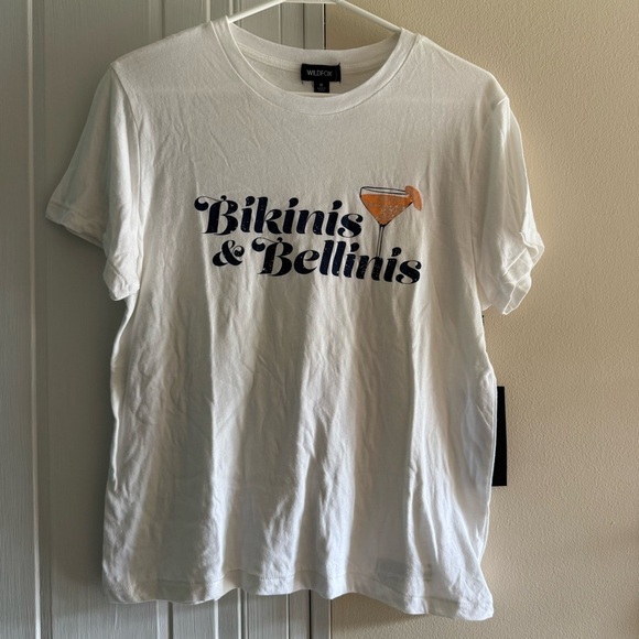 Wildfox White Tee with Graphic Print Medium Bikinis and Bellinis - Picture 1 of 9